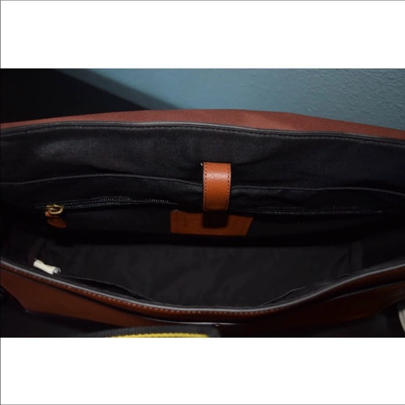 SOLD NWT Coach Hudson Leather Messenger Bag - Picture 5 of 8